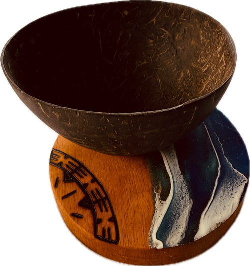 KAVARA WoodArt Ocean Coconut Bowl Holder (Includes bowl) + tapa design